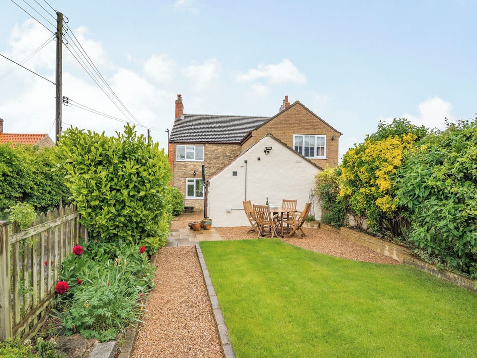 Garden | Stonegarth, Snitterby