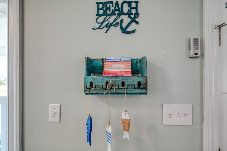 Guest Book Stand