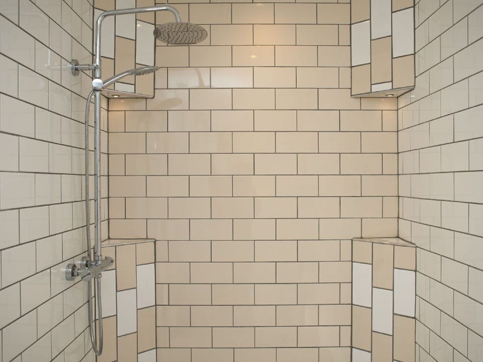 Rectangle, Brick, Flooring, Floor, Line, Composite Material, Bathroom, Brickwork, Symmetry
