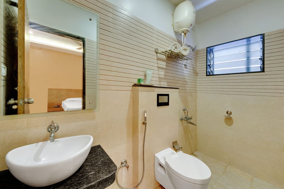 Jiwan Hotels Bed and Breakfast in India