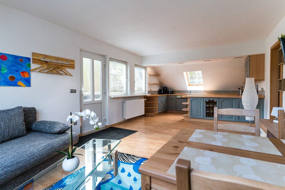Condo (inclusive cleaning fee 55,00 EUR) | Free WiFi, bed sheets