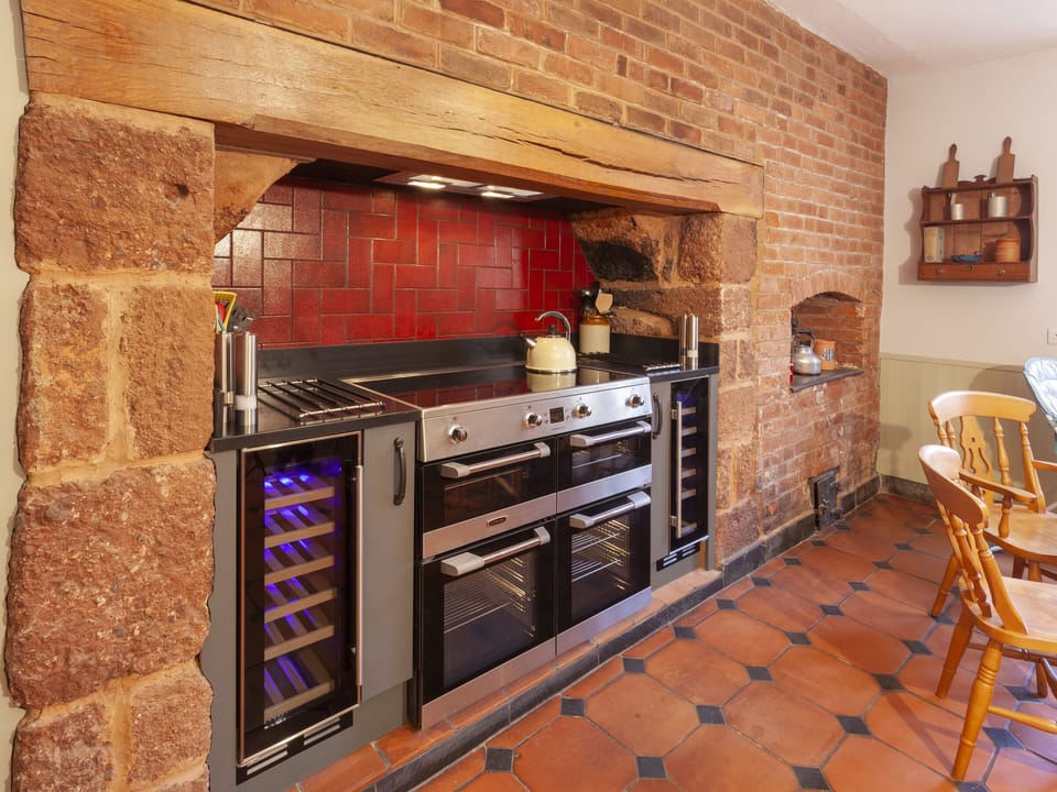 Cottage | Interior
