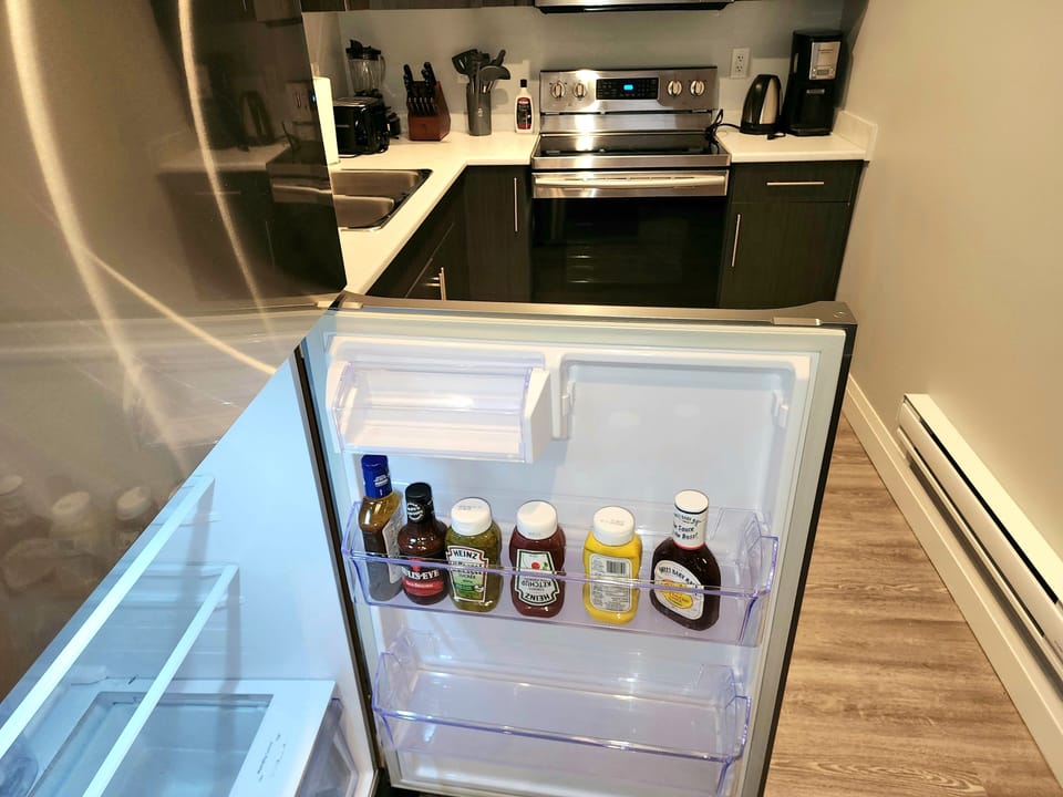 Double-door fridge freezer