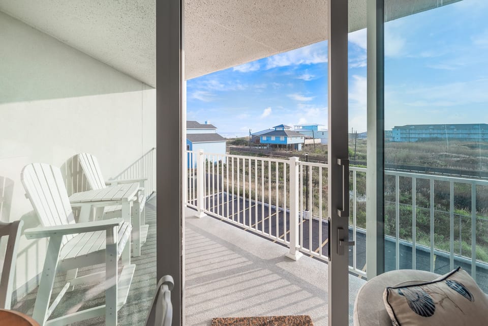 Full Ocean View from Balcony