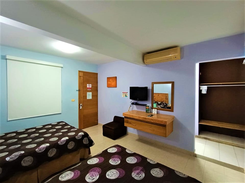 Classic Double Room | Blackout drapes, iron/ironing board (on request), WiFi (free)