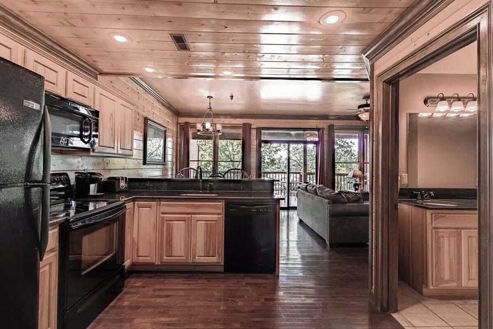 The kitchen is recently updated with all the appliances that you need for your stay!  Fridge, oven, rangetop, microwave, dishwasher, toaster - and, of course - coffee maker!