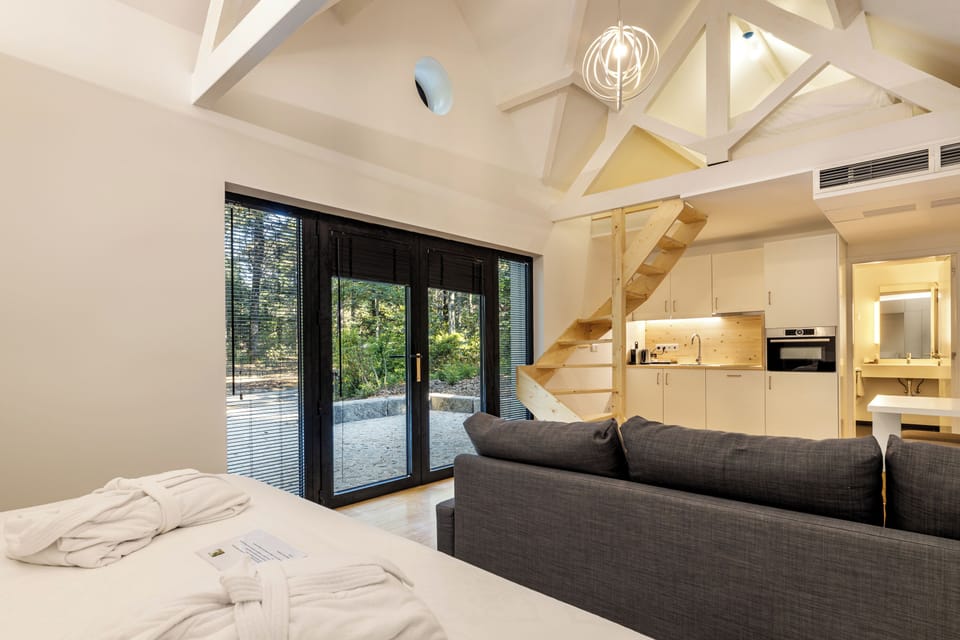 Studio (Eco House Studio) | In-room safe, individually decorated, blackout drapes, soundproofing