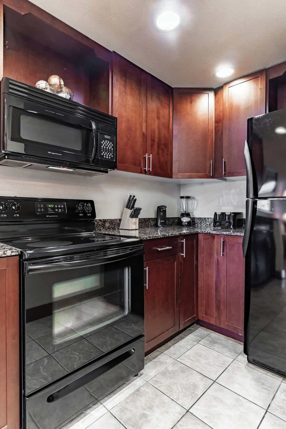 Always stocked with the essentials and plenty of space to store your food and beverages!