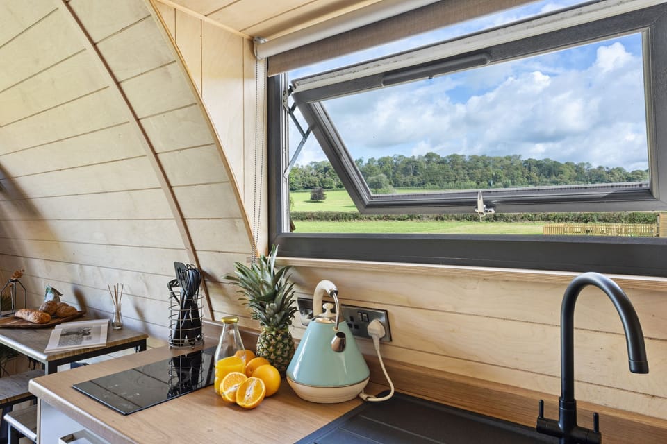 Kitchenette - The Nave, Cathedral View