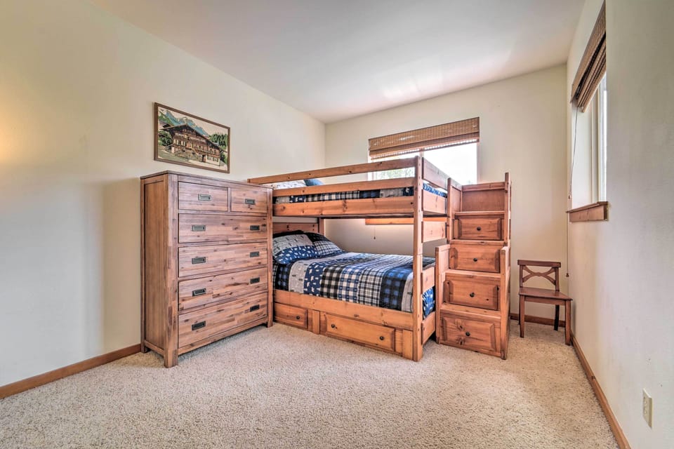 Bedroom 3 | Full Bunk Bed