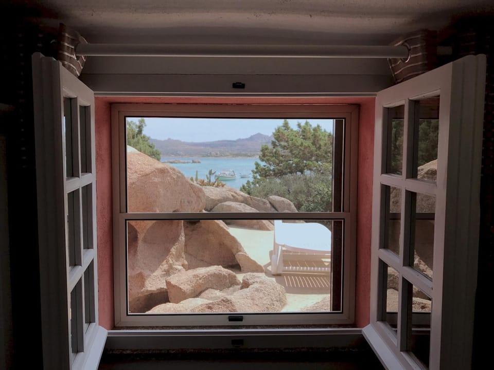 House | 4 bedrooms, iron/ironing board, WiFi