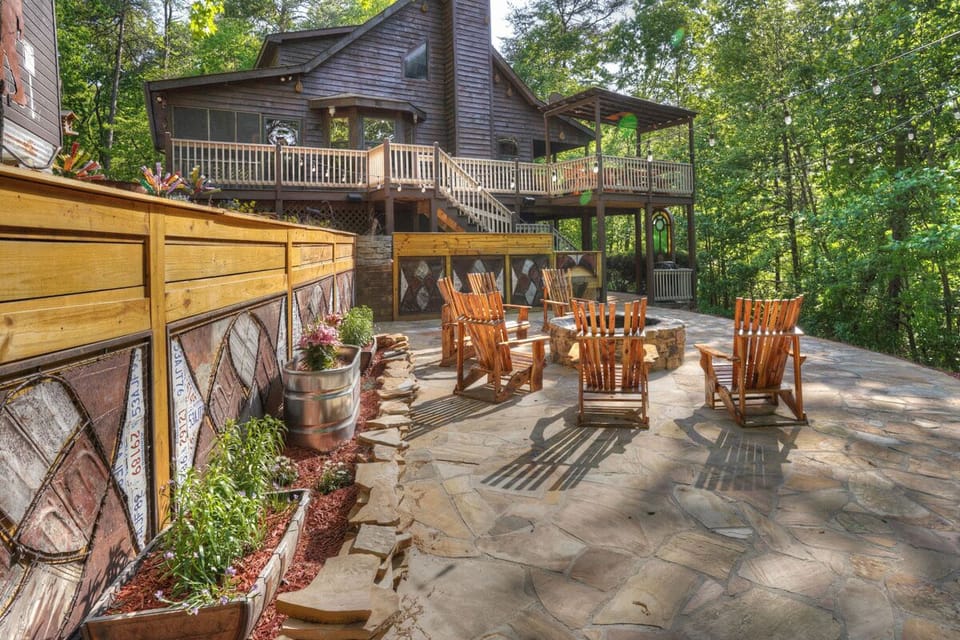 Bearadise, the perfect place to gather and enjoy the great outdoors