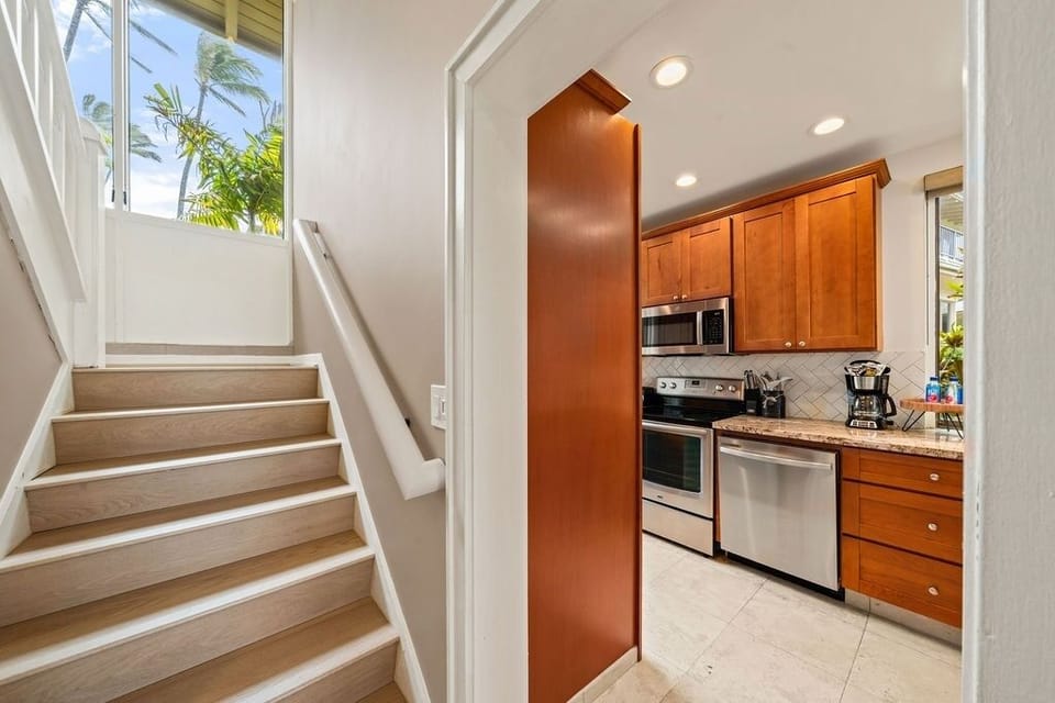 Villa, 1 Bedroom | Private kitchen | Coffee/tea maker, fridge, oven, toaster