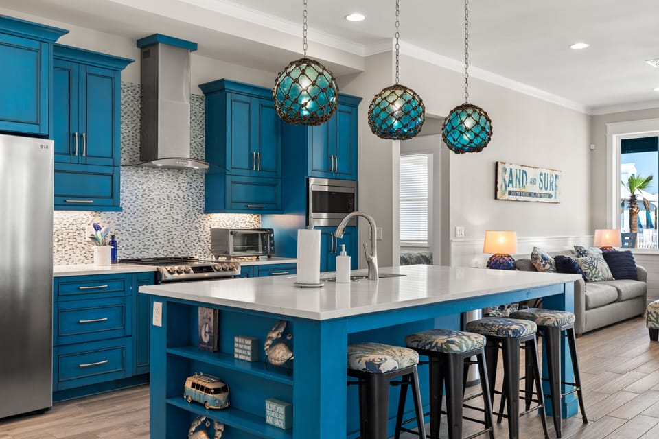 House, 3 Bedrooms | Private kitchen | Coffee/tea maker, fridge, oven, toaster