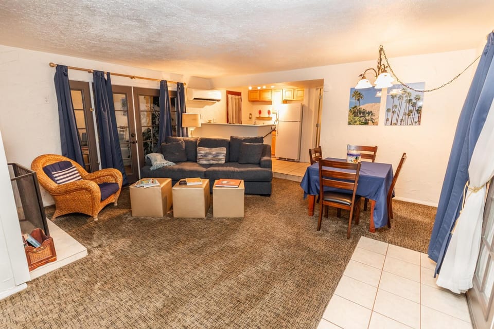 Premier Suite, 1 Bedroom, Fireplace | Premium bedding, pillowtop beds, individually decorated