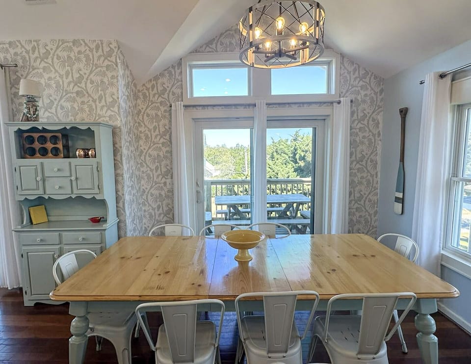 Dining Area, Second Floor with Deck Access