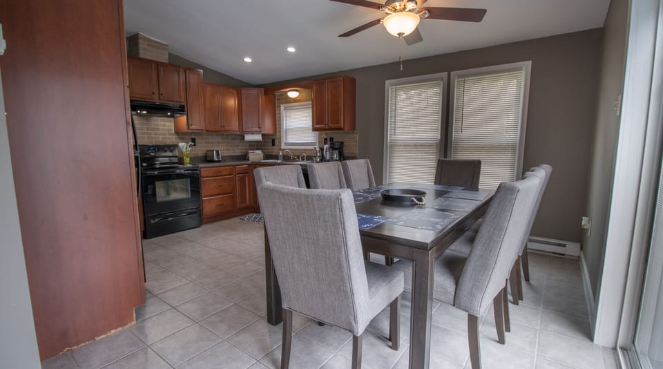 Dining area seats 8