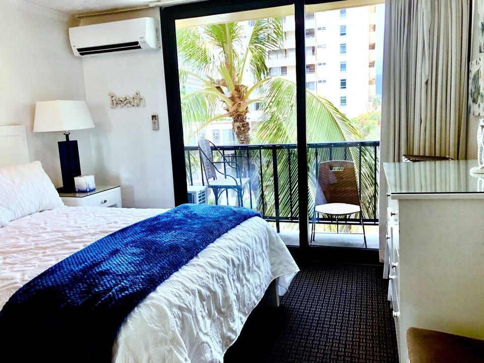 Bedroom has it's own lanai.