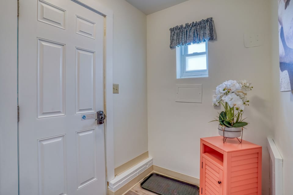 Entrance to Back Cottage