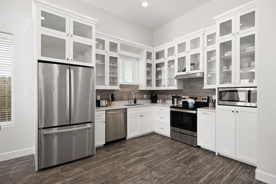 Sleek chef’s kitchen with premium appliances and ample space