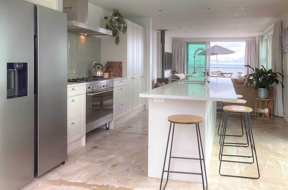 Large modern kitchen