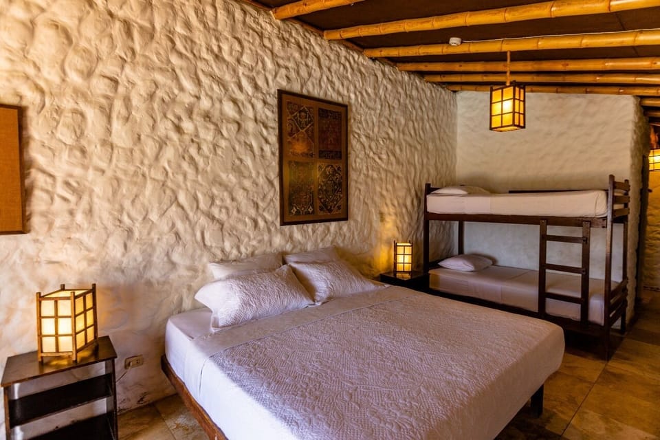 Standard Quadruple Room, Partial Ocean View | Bed sheets