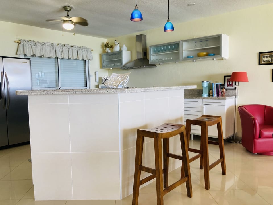 Kitchen Island Seating