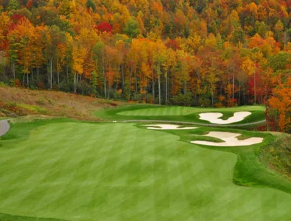 Ravens Golf Course locate at the bottom of Snowshoe Mountain