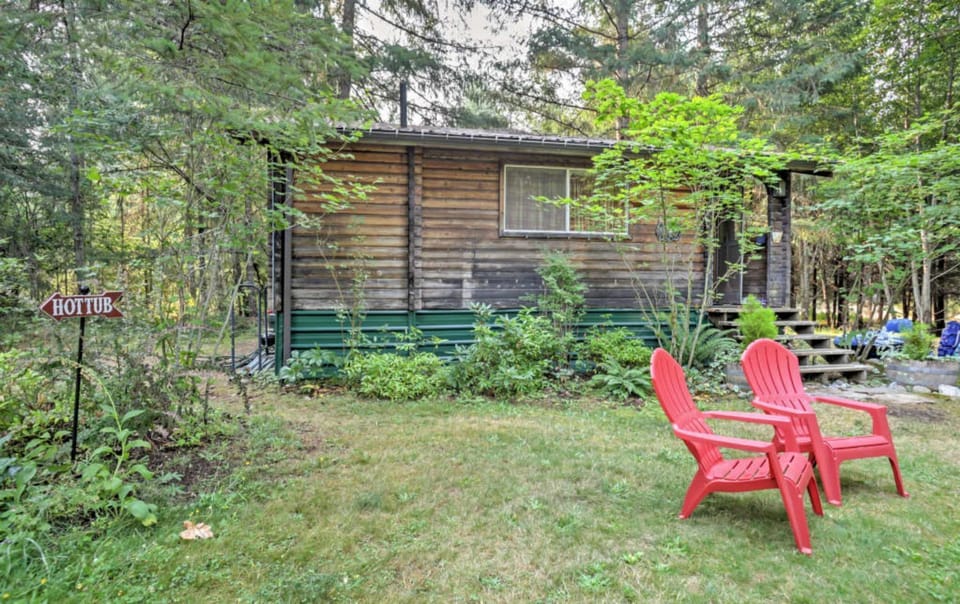 The Cedar Cabin