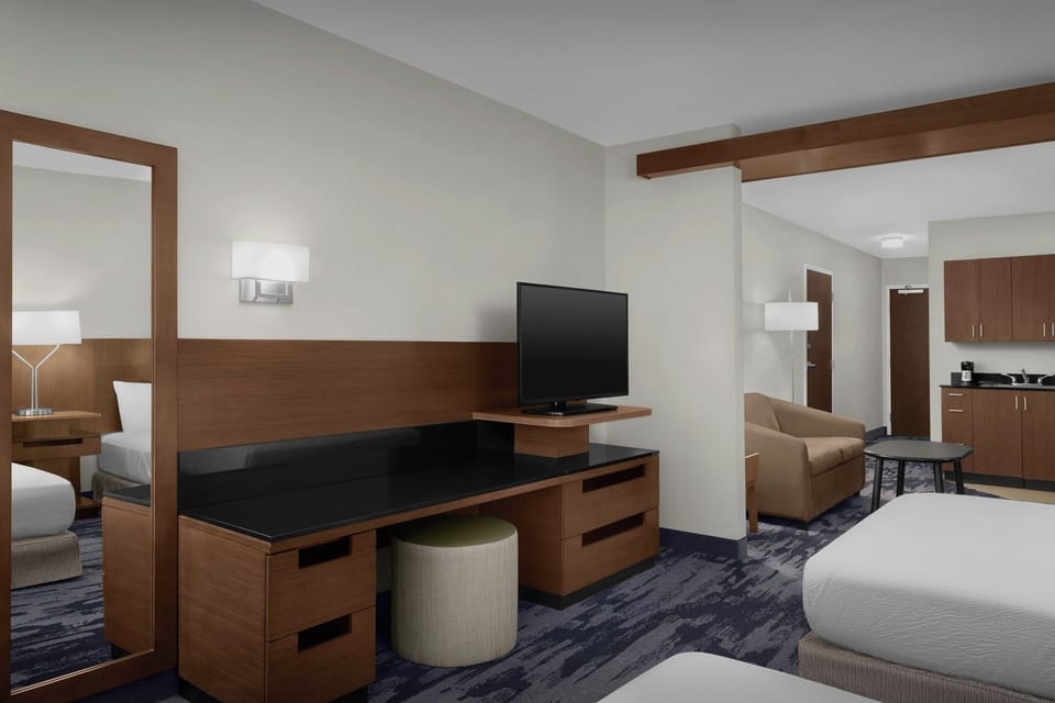 In-room safe, desk, laptop workspace, blackout drapes