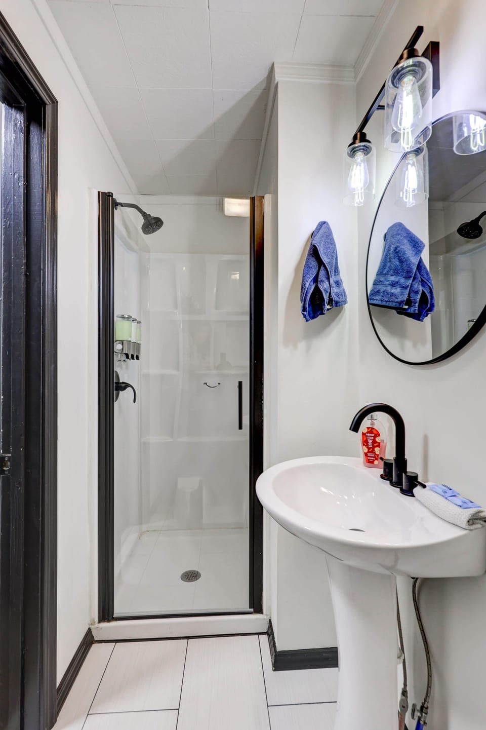 Enjoy our recently remodeled bathroom! Walk in shower with double head, toiletries included!