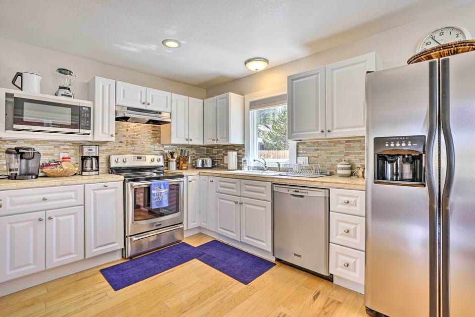 Kitchen | 1st Floor