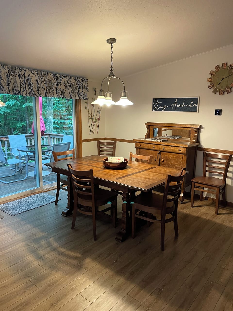 Spacious Dining Room