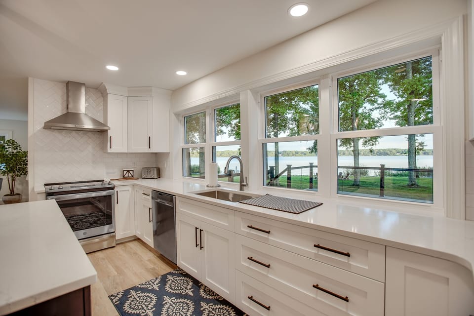 We might be biased, but cooking is much better when you have this view of the Chesapeake Bay!