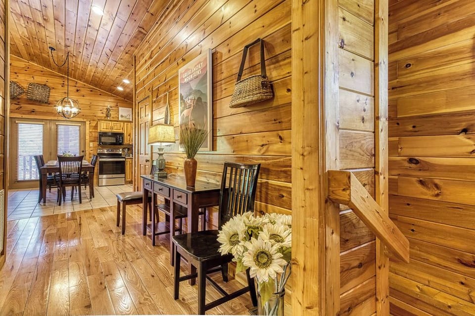 Welcome to our Gatlinburg cabin!