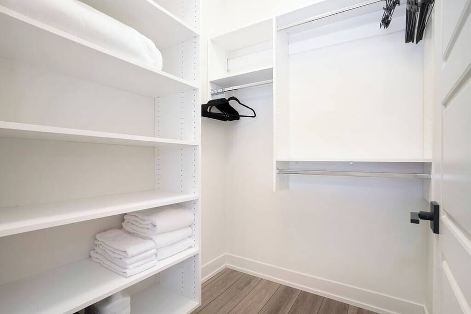 Walk in Closet