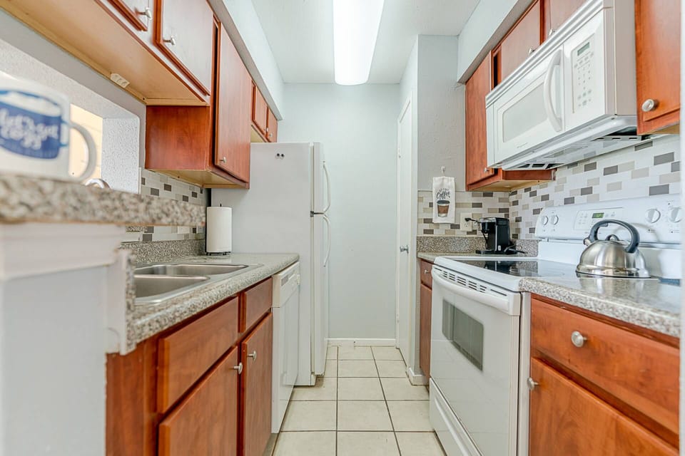 Fully stocked kitchen