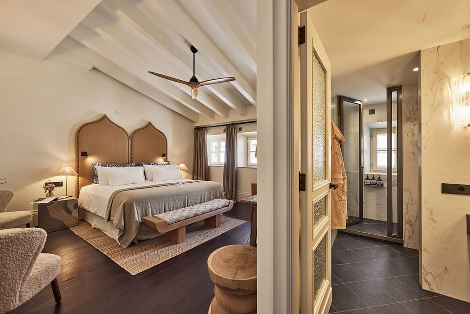 The Grand Mediterranean - Double Deluxe | Premium bedding, in-room safe, soundproofing, free WiFi