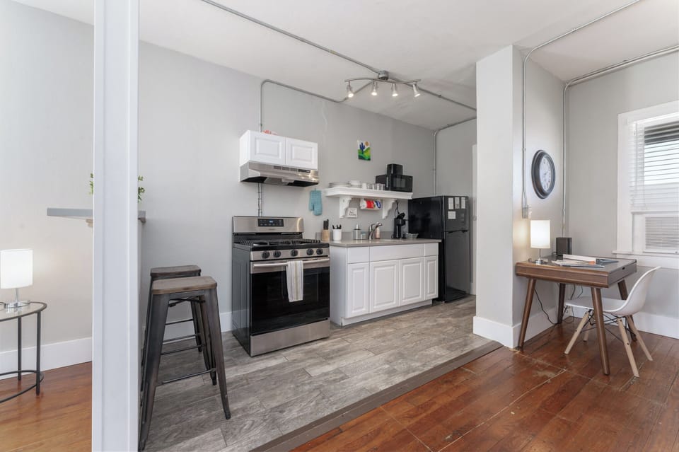 Unleash culinary prowess in our kitchen, adorned with contemporary appliances and spacious countertops.