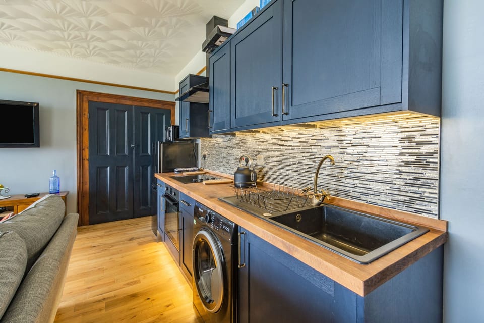 Cottage | Interior
