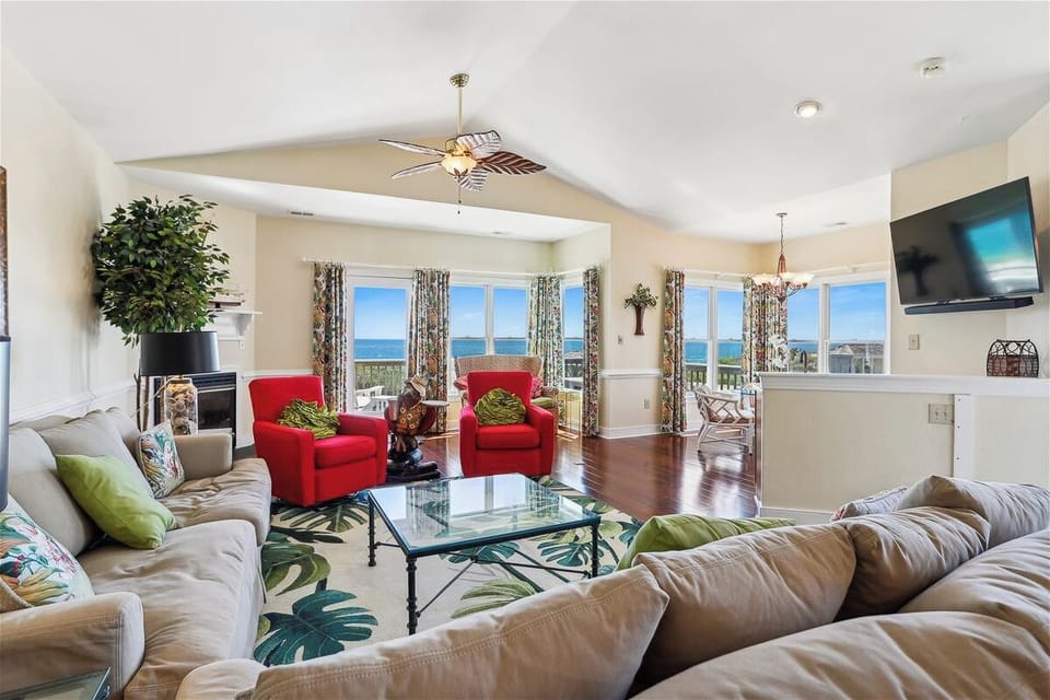 Great Room with Wet Bar 2024