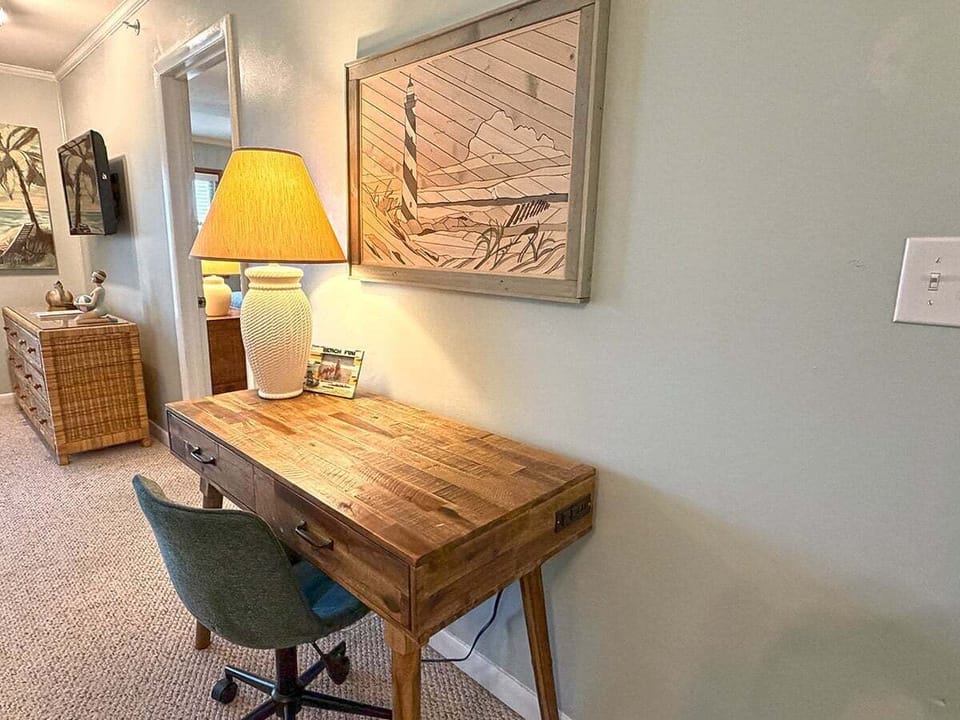 Desk 2026