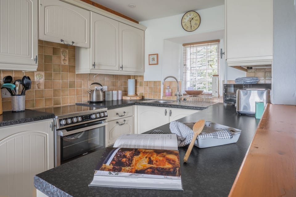 Tanderra kitchen