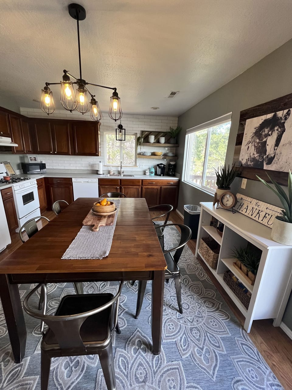 Lower house kitchen