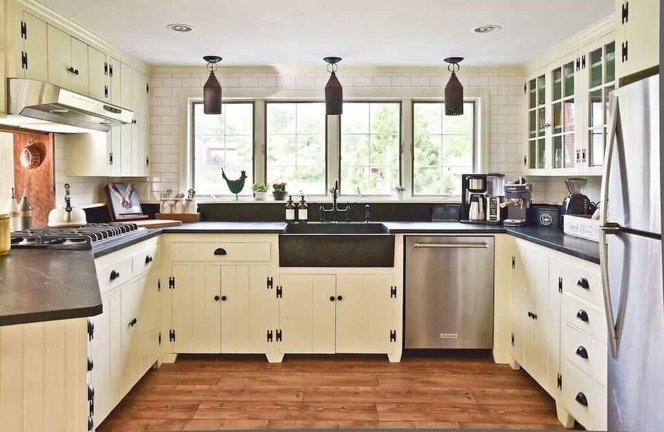 Chef's Kitchen Fully Stocked