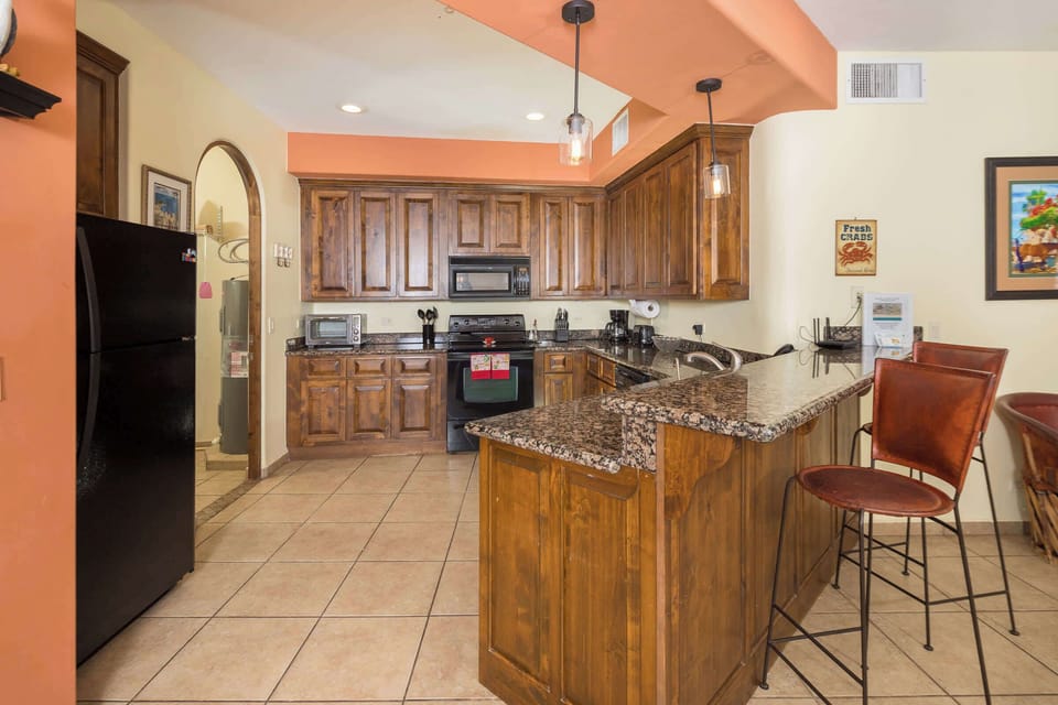Kitchen Bar