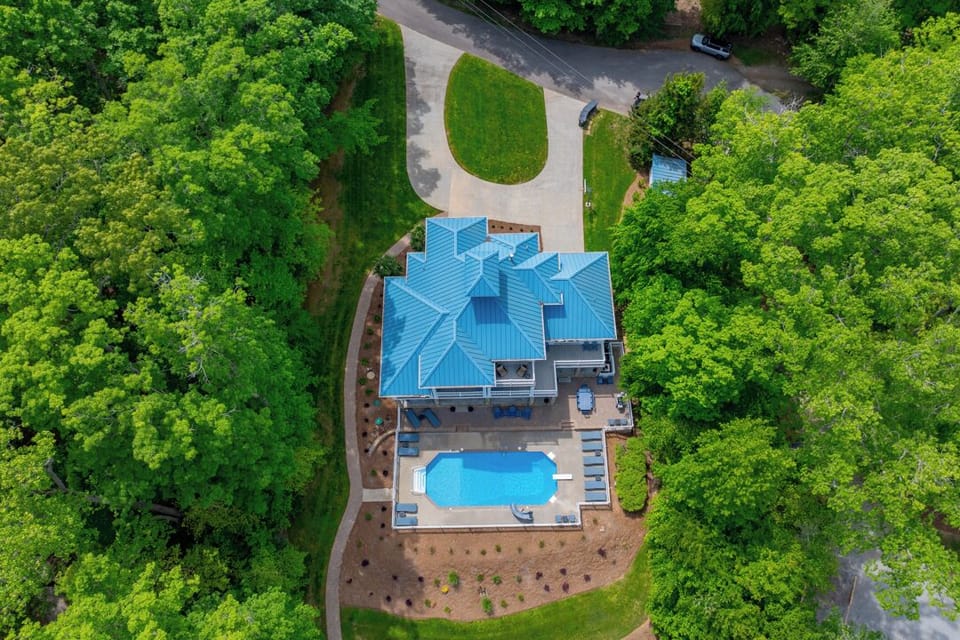 Aerial view of Blue Heaven