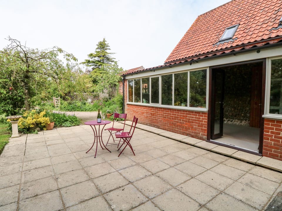 Cottage | Interior