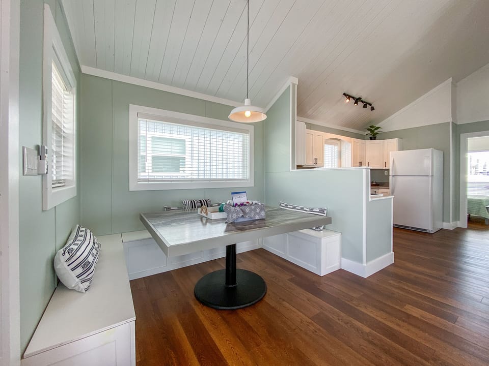 Nice open plan for the living room/dining/kitchen