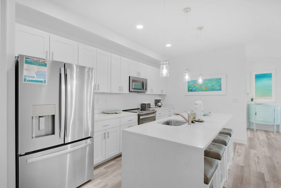 Fully equipped kitchen